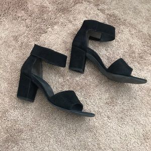 Paul Green Low Heels
